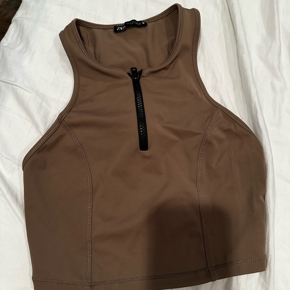 EUC! Zara Sleeveless crop top